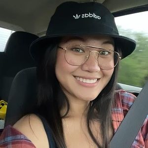 Meet your Posher, Carel marie